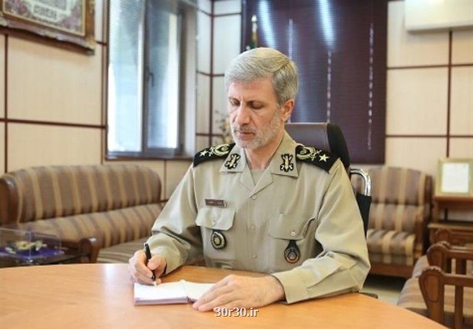 وزیر دفاع عیدقربان را به وزیران دفاع كشورهای اسلامی تبریك گفت