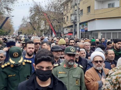 صدای شکستن کاخ های استکبار جهانی به گوش می رسد