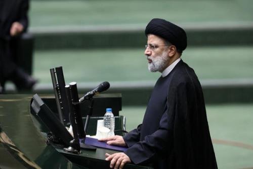 رییس جمهور برای دفاع از کلیات لایحه بودجه به مجلس می رود