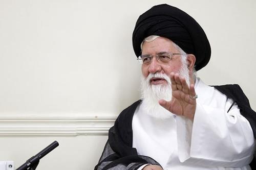 خواستند تولیت موقوفه گوهرشاد را 5ساله به من بدهند گفتم باید مادام العمر باشد