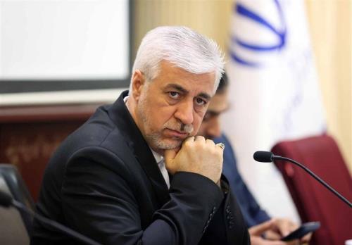 عذرخواهی ضمنی مدیرعامل موسسه مطبوعاتی ایران از وزیر سابق ورزش