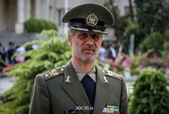 وزیر دفاع عید نوروز را به همتایان خود در كشورهای منطقه تبریك گفت