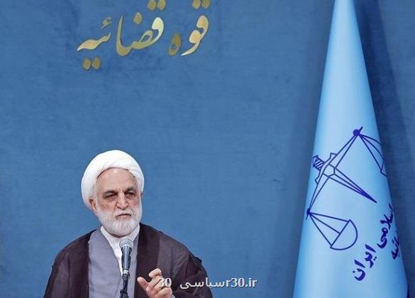 باید موانع پیش روی فعالیت سالم اقتصادی برداشته شود