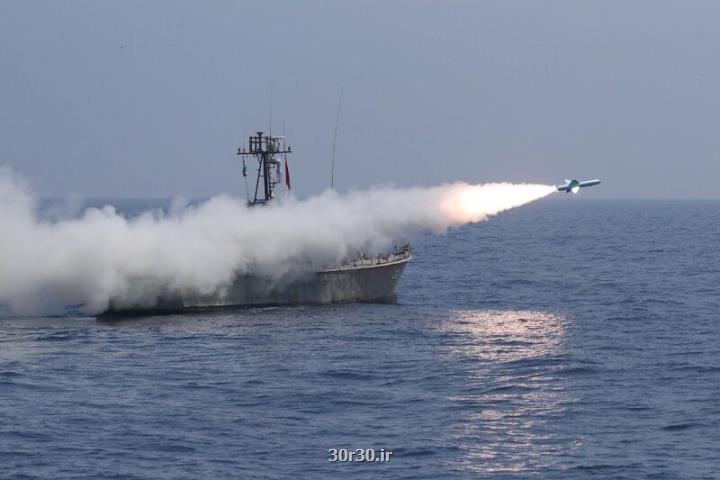 شلیك انواع موشك های كروز دریایی در رزمایش اقتدار دریایی ۹۹ نداجا